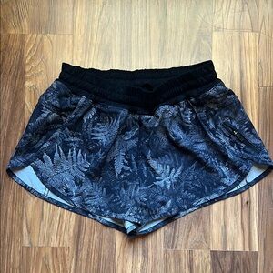 //LULULEMON// Black and Gray Athletic Shorts Performance Fit